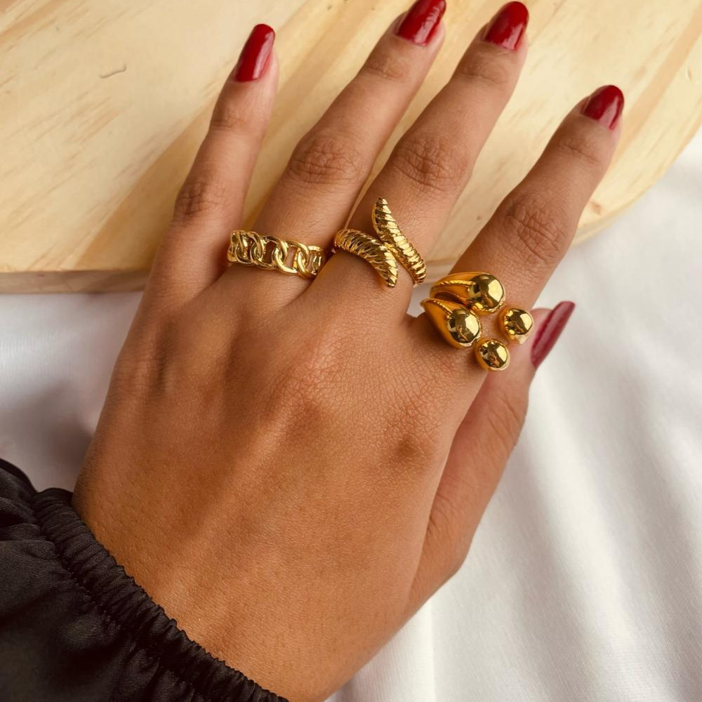 Anel Marcela banhado a ouro 18k