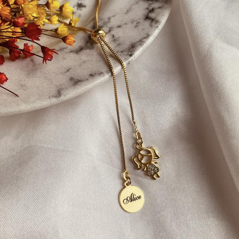 Colar personalizado gravata com nome e boneco banhado a ouro 18k