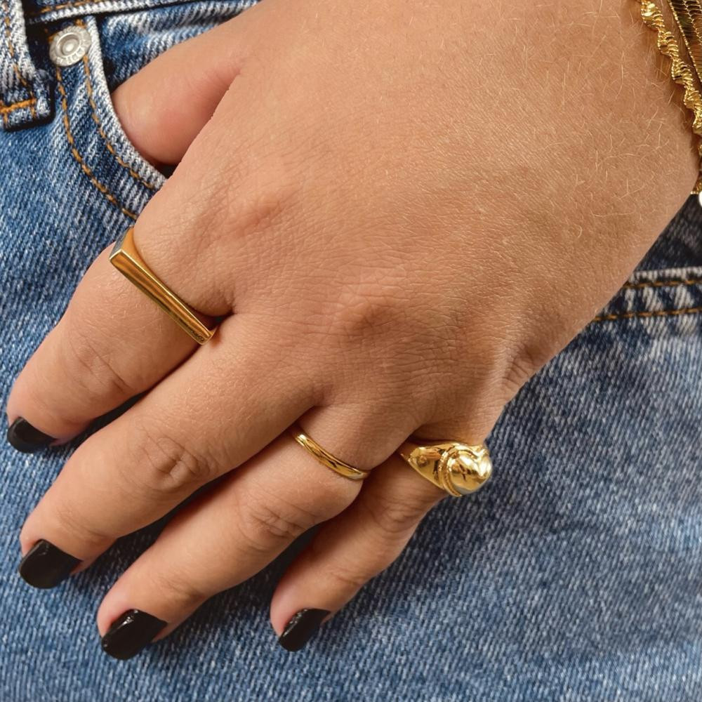 Anel Thays banhado a ouro 18k