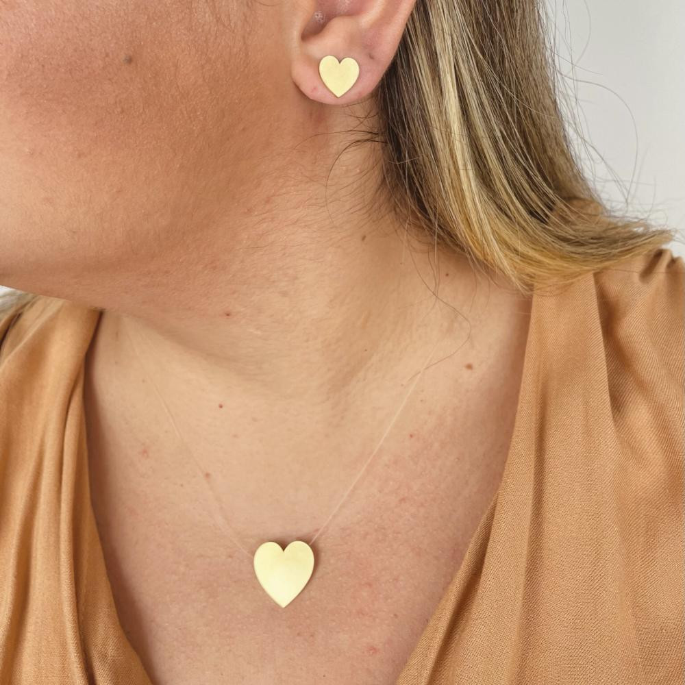 Conjunto de coração com linha invisível banhado a ouro 18k 