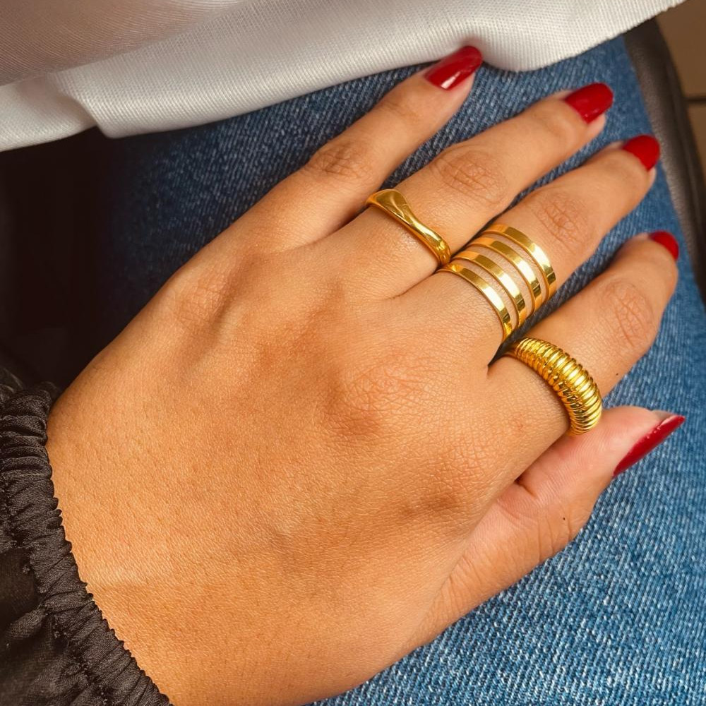 Anel Mel banhado a ouro 18k 