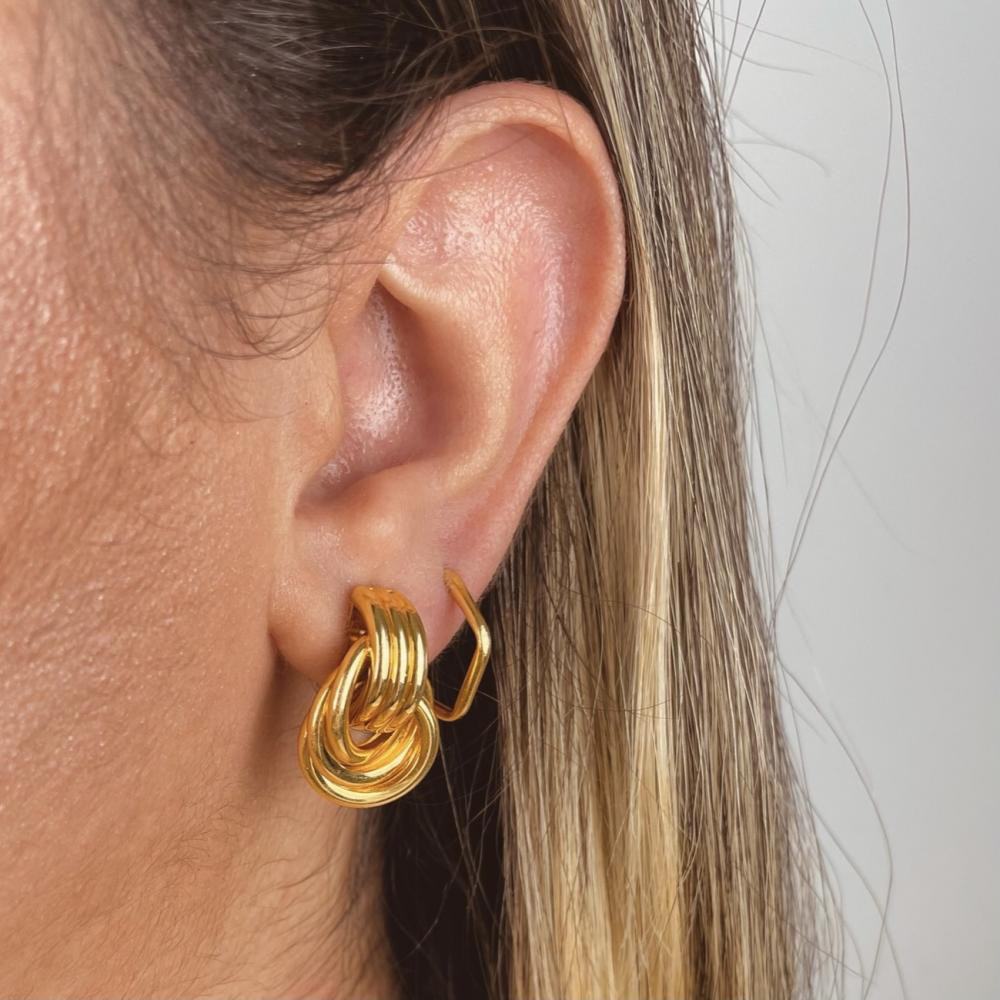 Brinco Morgana argola de fio banhado a ouro 18k
