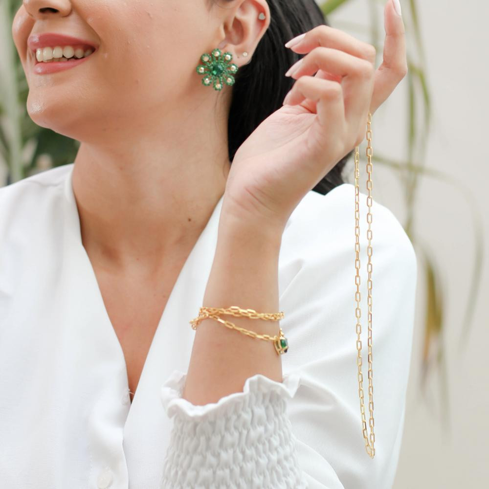 Brinco Vania de strass com formato de flor banhado a ouro 18k 