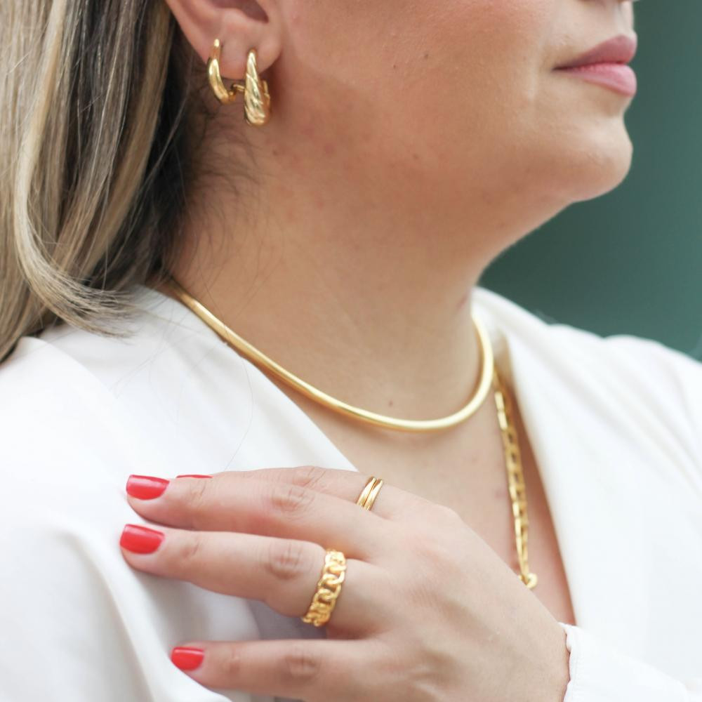 Choker Ada de aro grosso banhada a ouro 18k