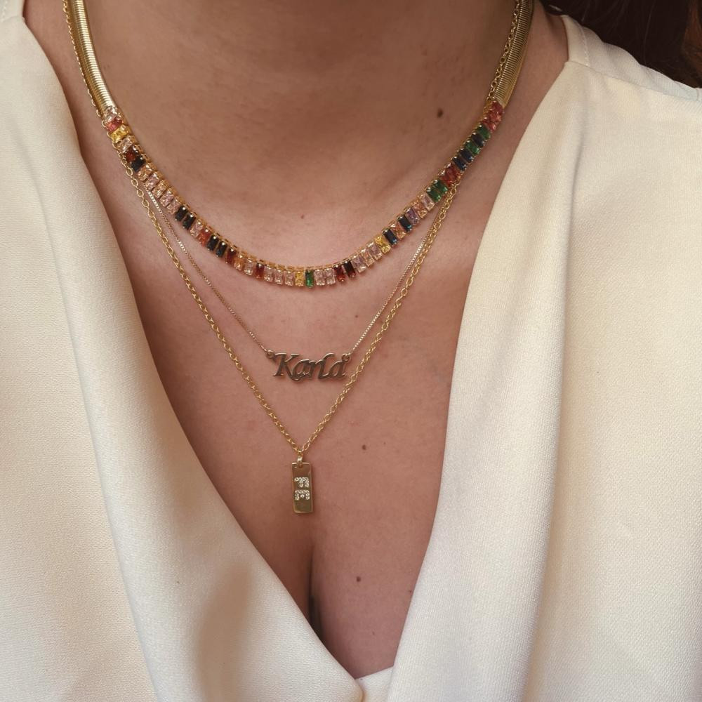 Colar com pingente de placa fé banhado a ouro 18k 