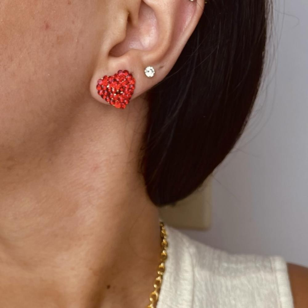Brinco Evelyn de strass banhado a ouro 18k 