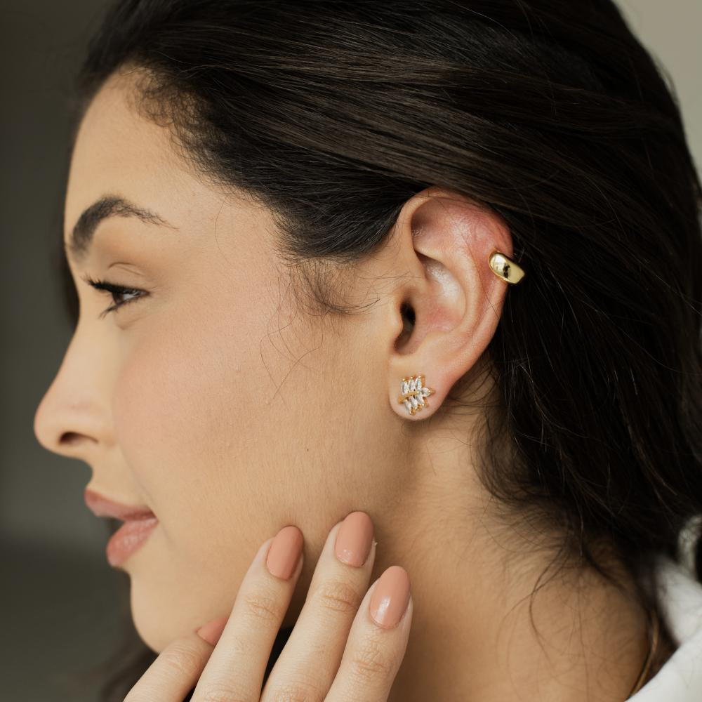 Brinco piercing fake Valentina G banhado a ouro 18k