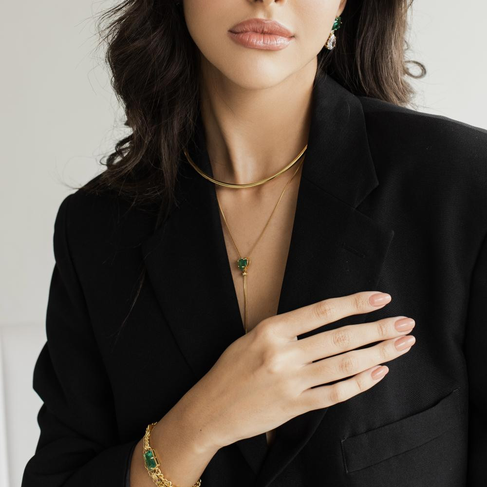 Colar gravata Mariana banhado a ouro 18k 