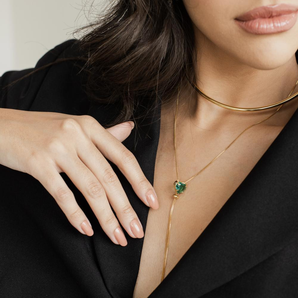 Colar gravata Mariana banhado a ouro 18k 