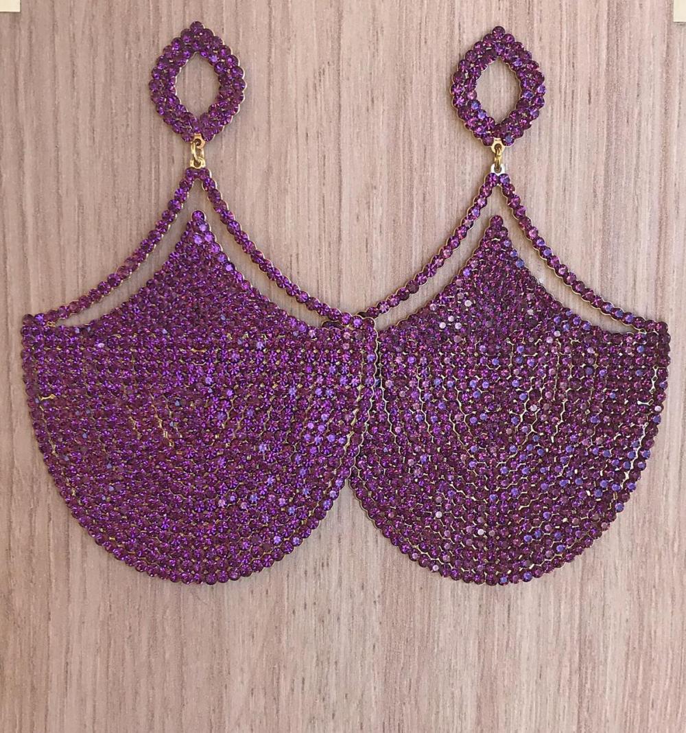Maxi Brinco com strass