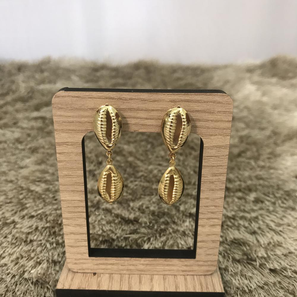 Brincos Búzios folheado a ouro 18k