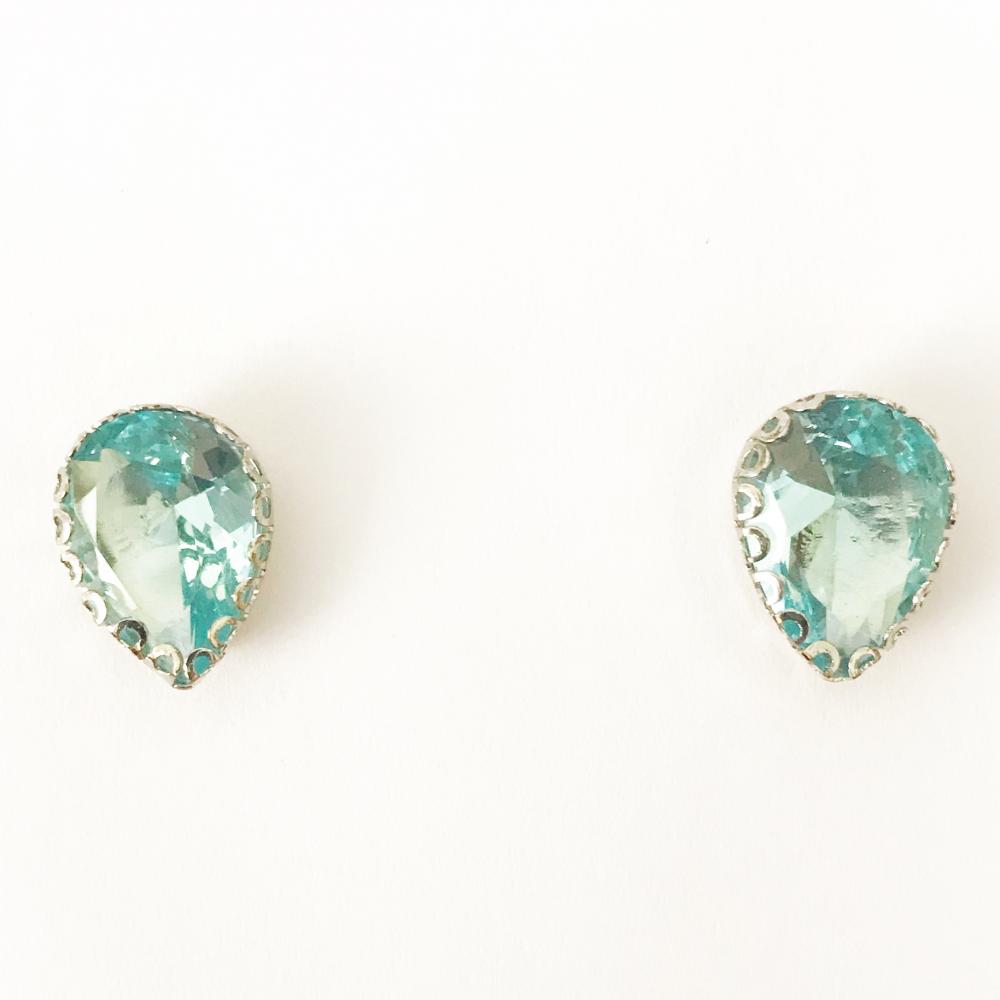 Brinco de Gota Prata com zircônia