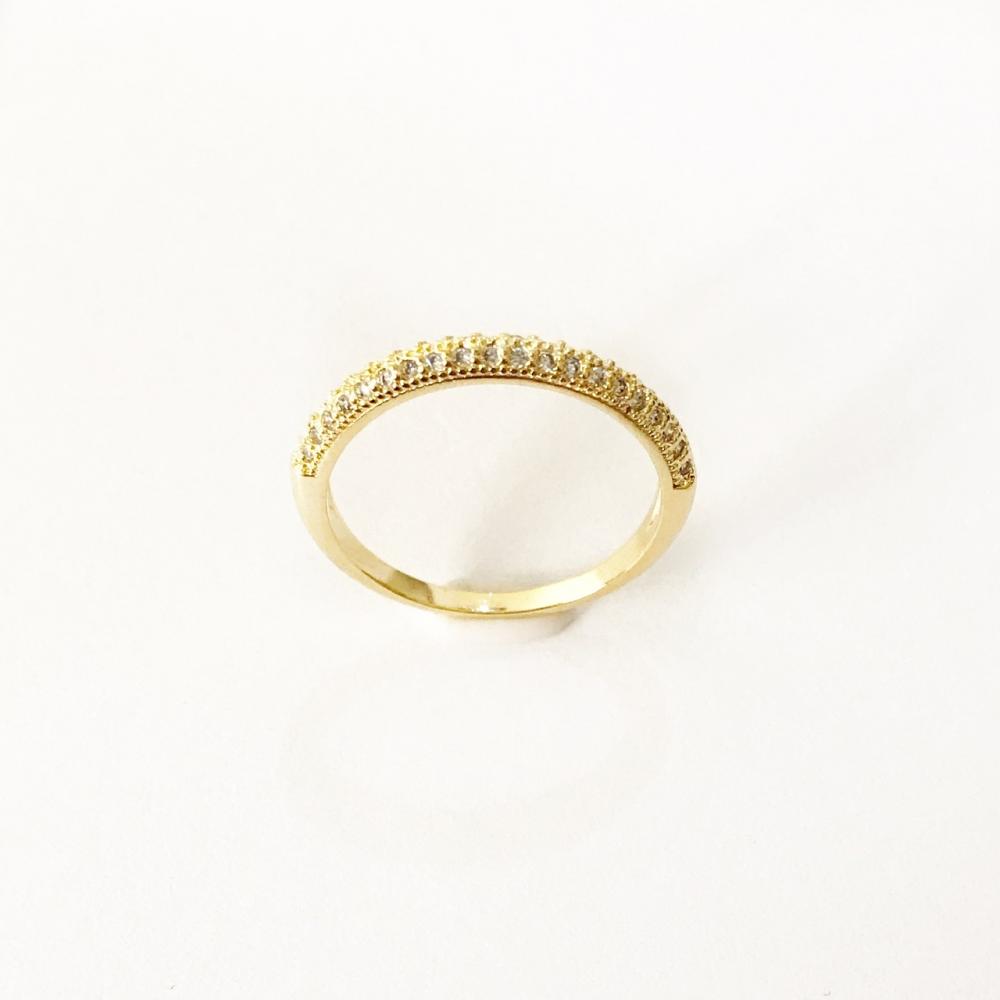 Anel Aparador de Aliança Cravejado com zircônia folheado a ouro 18k