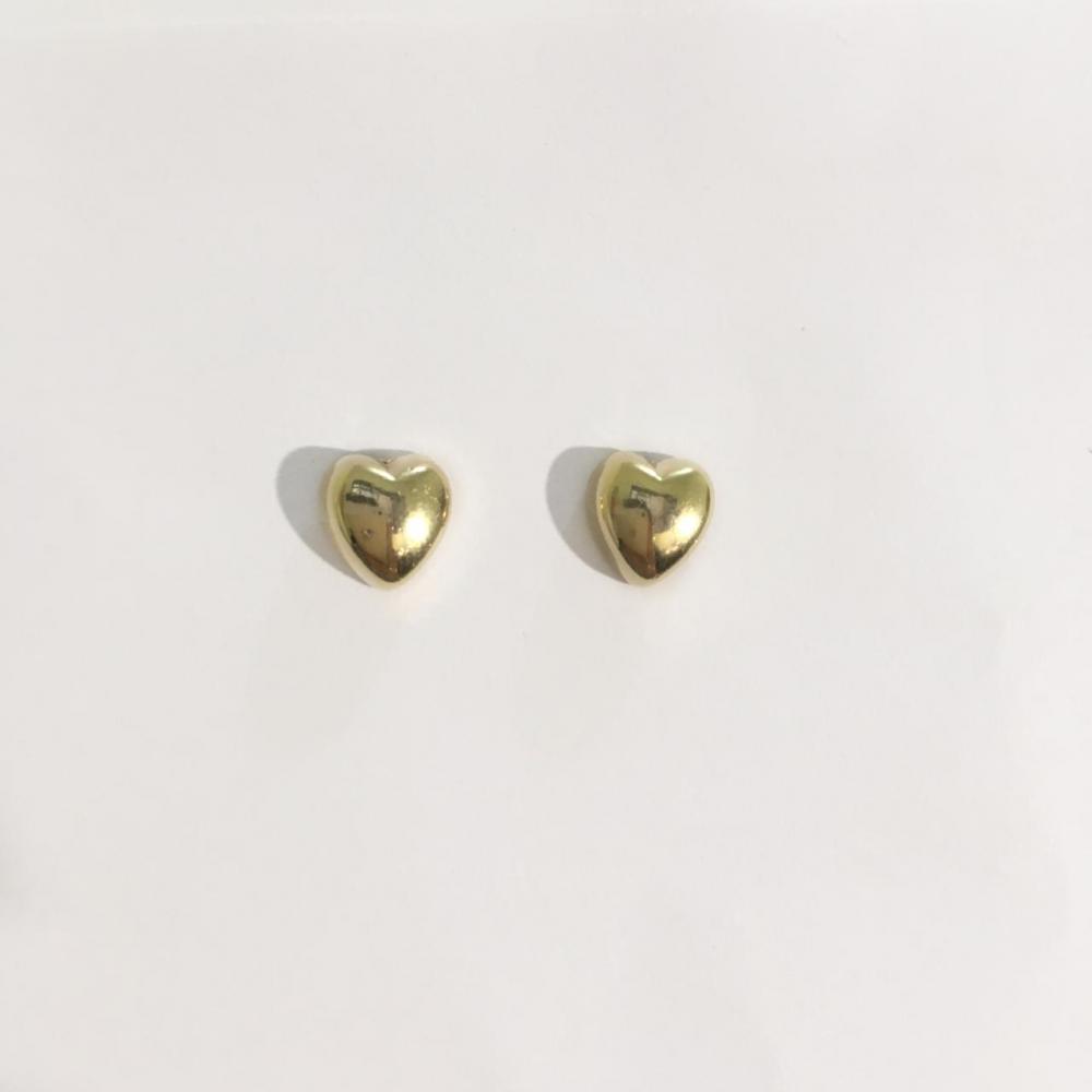 Brinco coração mini folheado a ouro 18k
