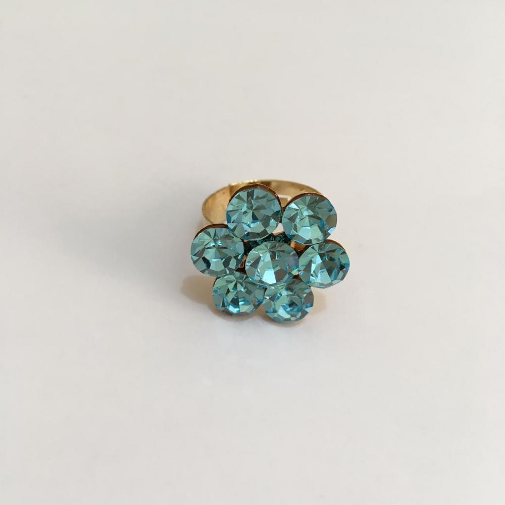 Anel com strass em formato de flor folheado a ouro 18k 