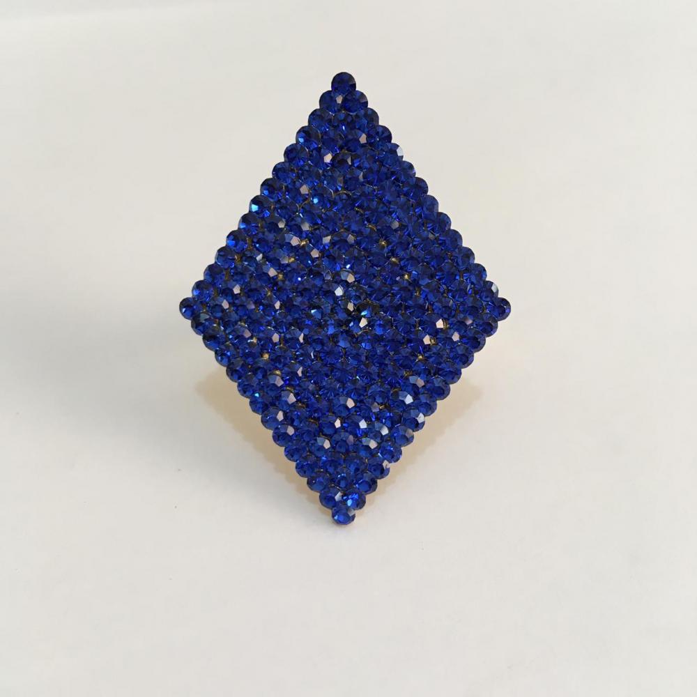 Anel com strass folheado a ouro 18k 