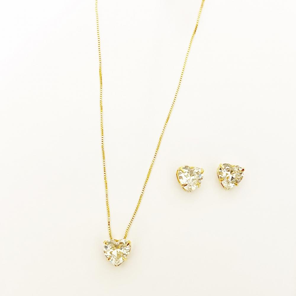 Conjunto de coração pequeno com zircônia cravejada folheada a ouro 18k