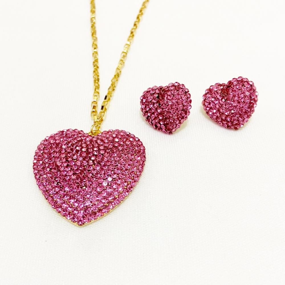 Conjunto de coração com strass rose folheado a ouro 18k