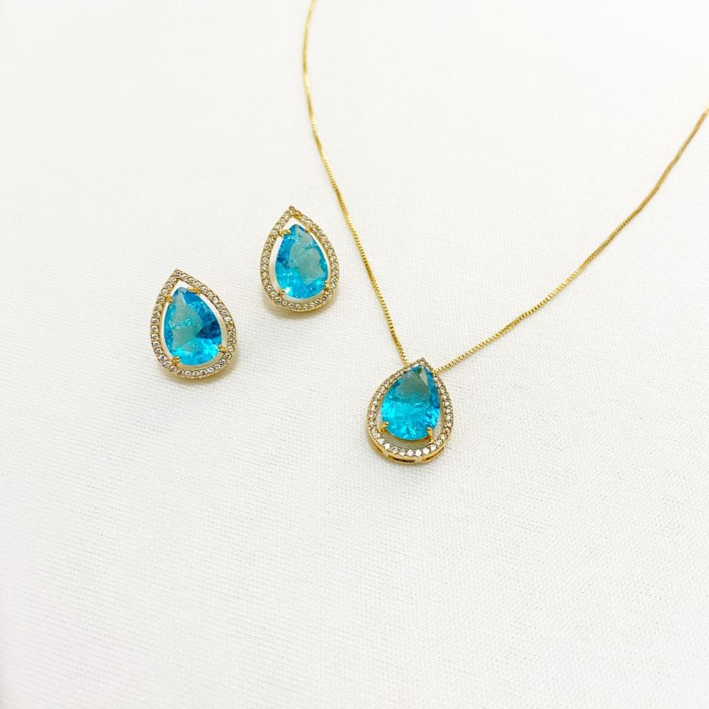 Conjunto de gota cravejado com zircônia  folheado a ouro 18k  