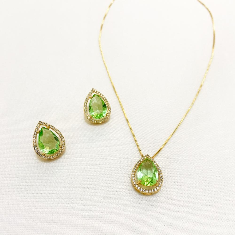 Conjunto de gota cravejado com zircônia folheada a ouro 18k
