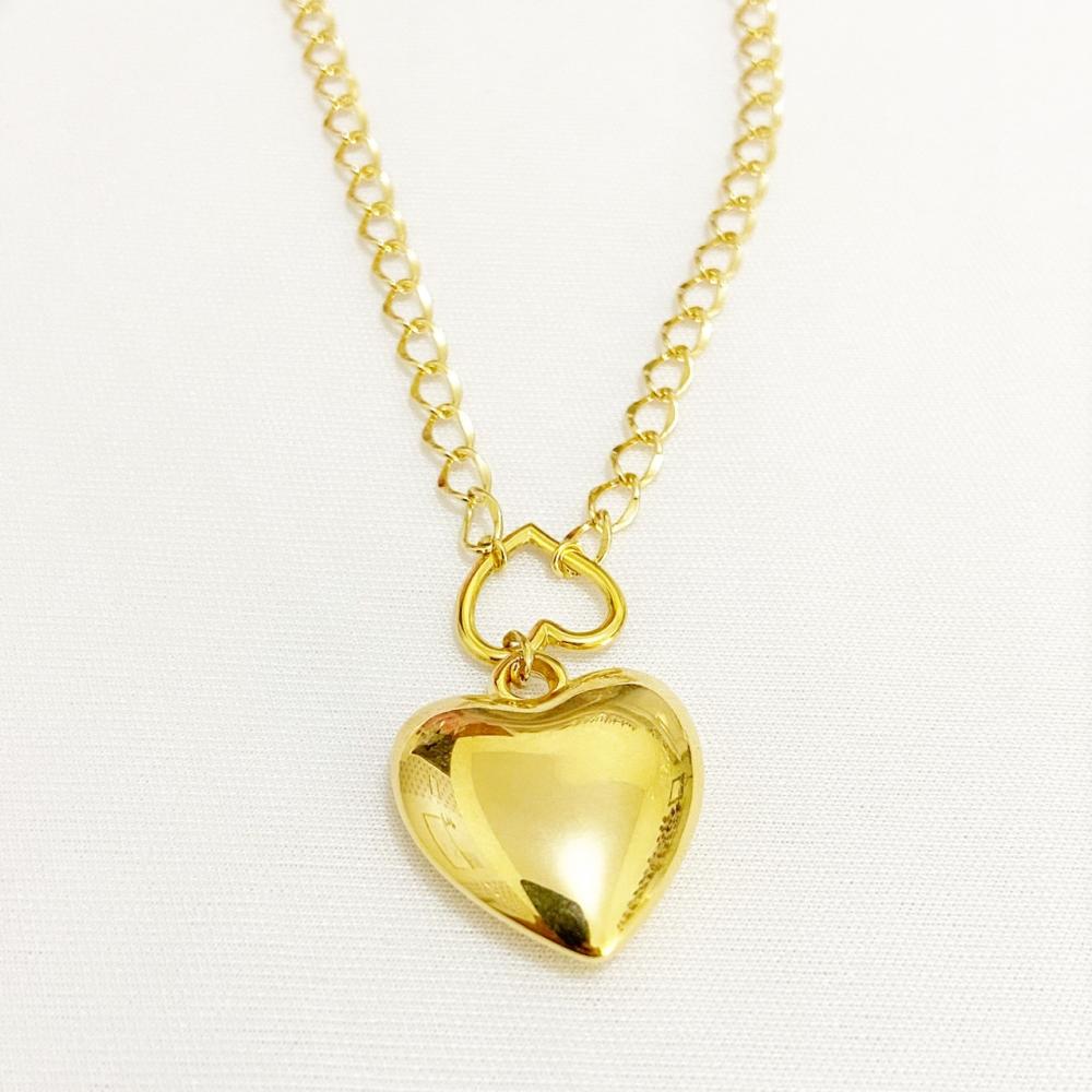 Colar com pingente de coração folheado a ouro 18k