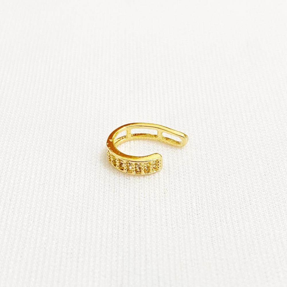  Piercing fake pequeno cravejado com zircônia folheado a ouro 18k 