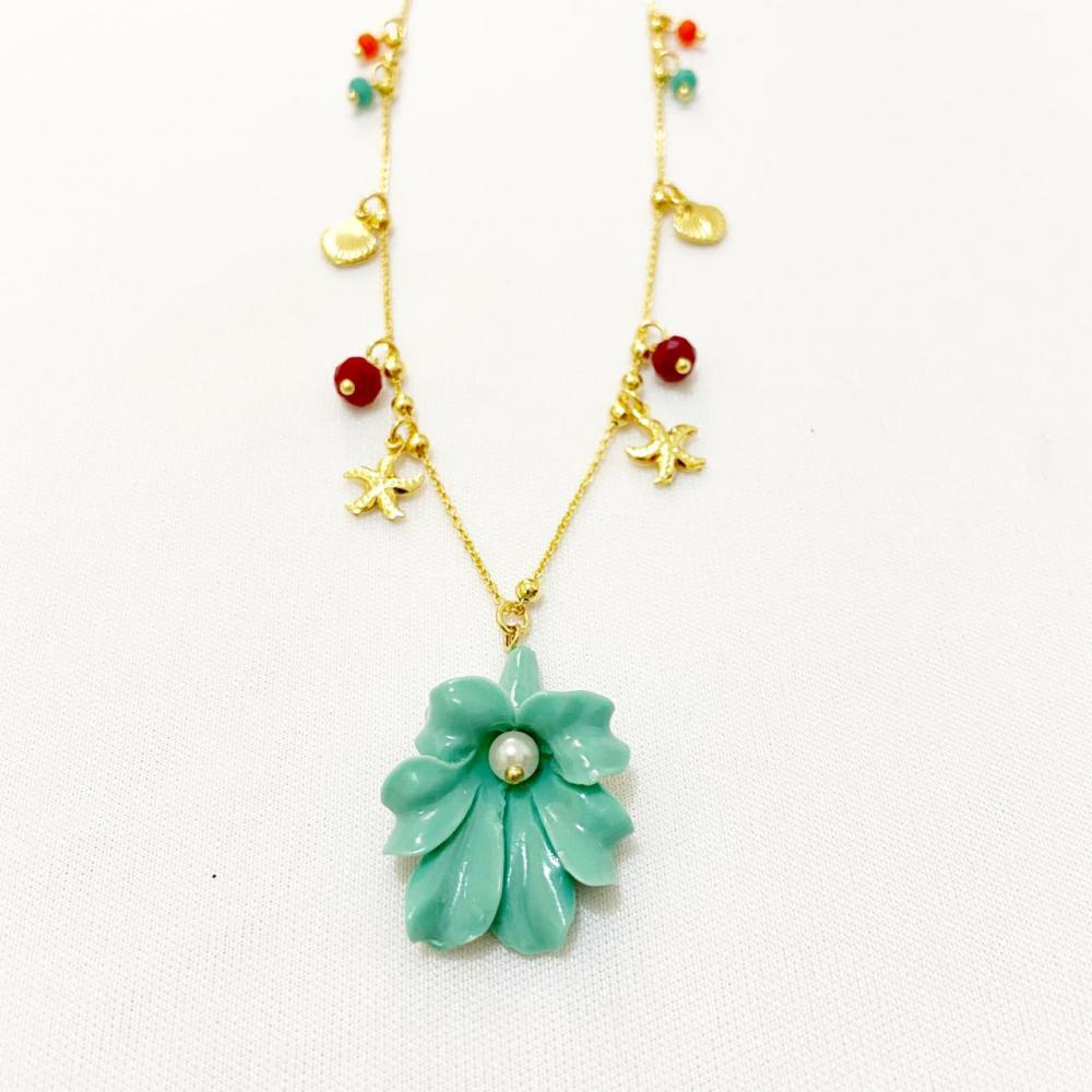Colar colorido com pingente de flor folheado a ouro 18k 