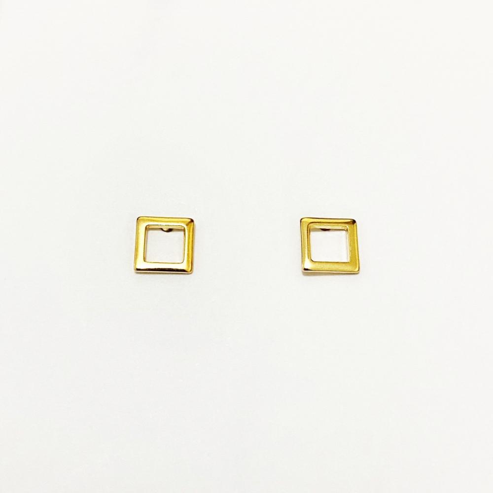 Mini brinco com formato de quadrado folheado a ouro 18k 