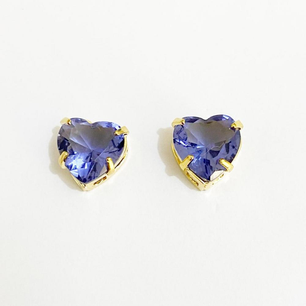 Brinco de coração no roxo folheado a ouro 18k 
