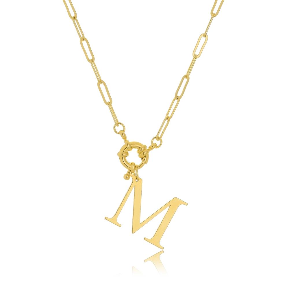 Colar com fecho de boia e pingente de letra personalizado folheado a ouro 18k 