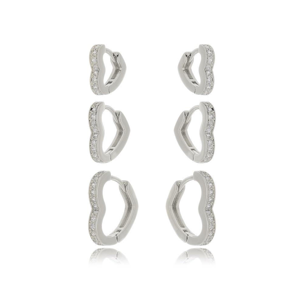 Brinco trio de argola de coração cravejado com zircônia na cor ródio branco prata