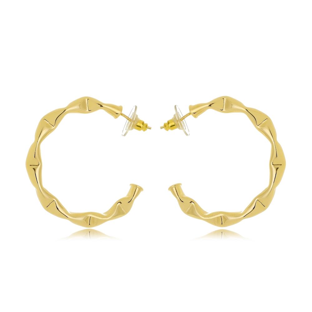 Brinco argola Juliete ondulada  folheado a ouro 18k 