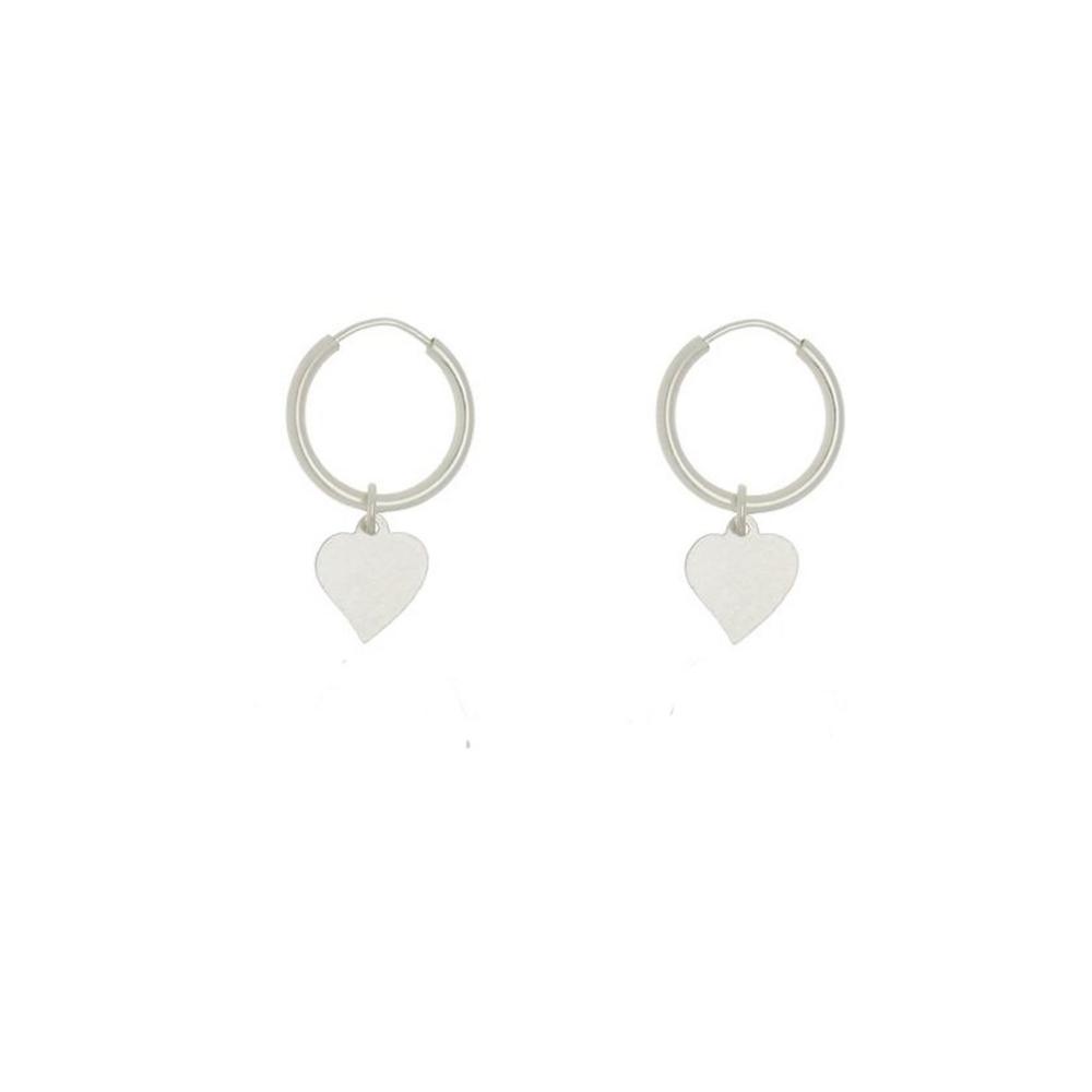 Argola com pingente de coração de prata 925