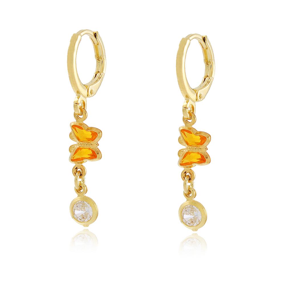 Brinco de argola click com pingente de borboleta e ponto de luz folheado a ouro 18k