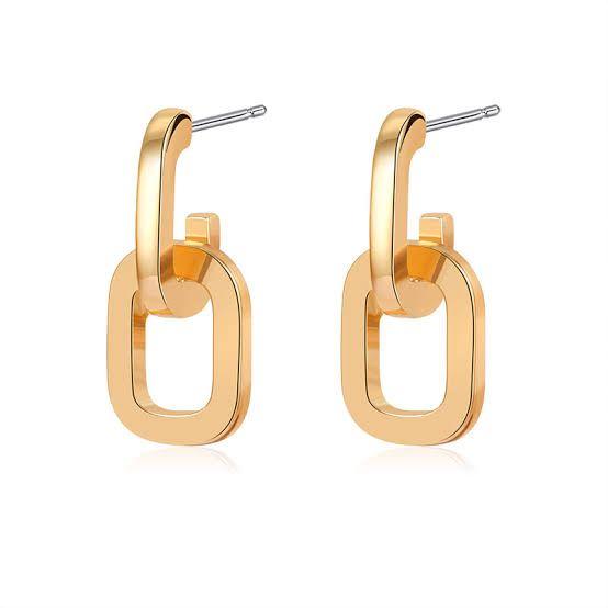 Brinco minimalista Priscilla banhado a ouro 18k
