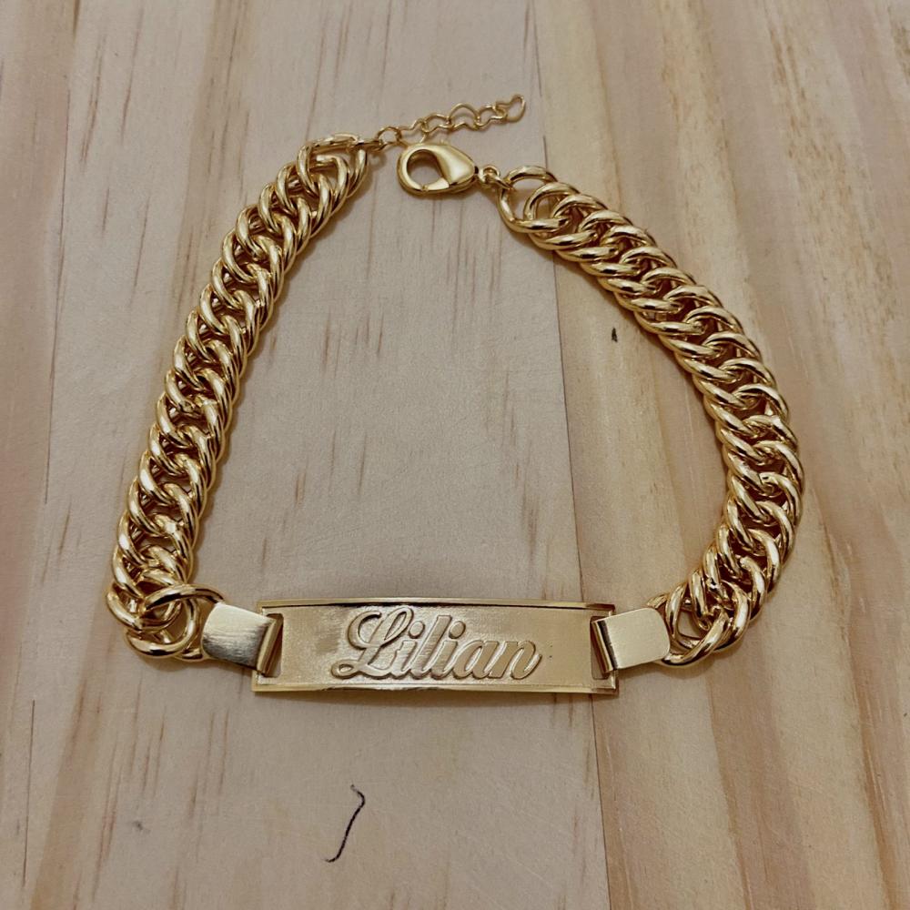 Pulseira Lilian com corrente dupla e placa com nome personalizado banhado em ouro 18k