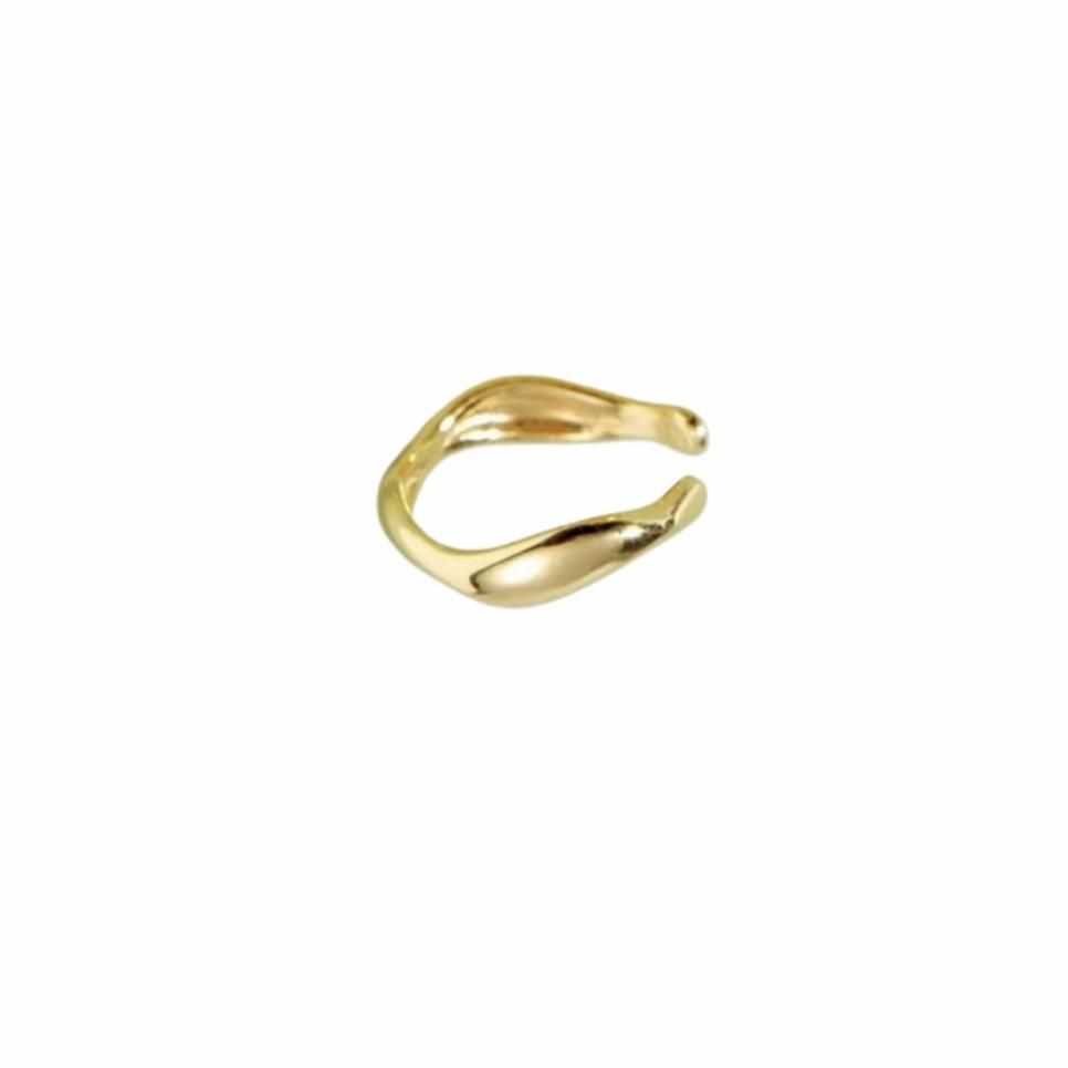 Brinco piercing fake Nati banhado a ouro 18k