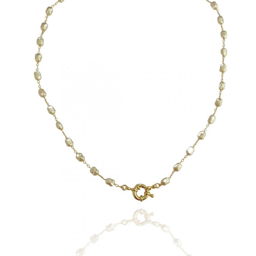 Colar Tina de pérolas com fecho boia banhado a ouro 18k 