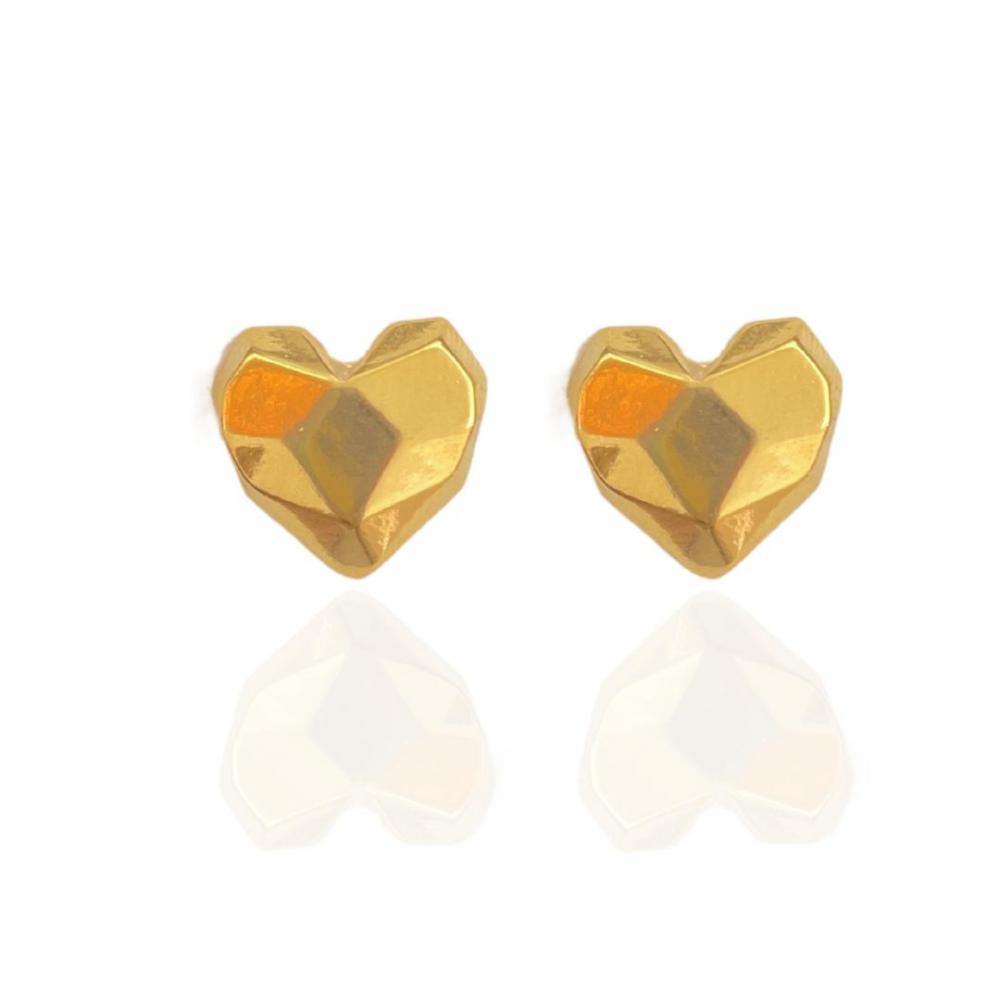 Brinco de coração martelado Josi banhado a ouro 18k 
